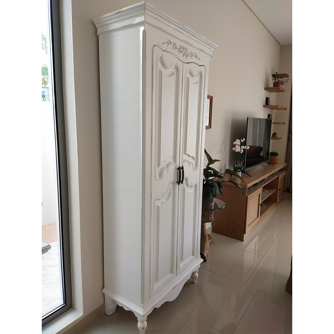 Romantic Cupboard