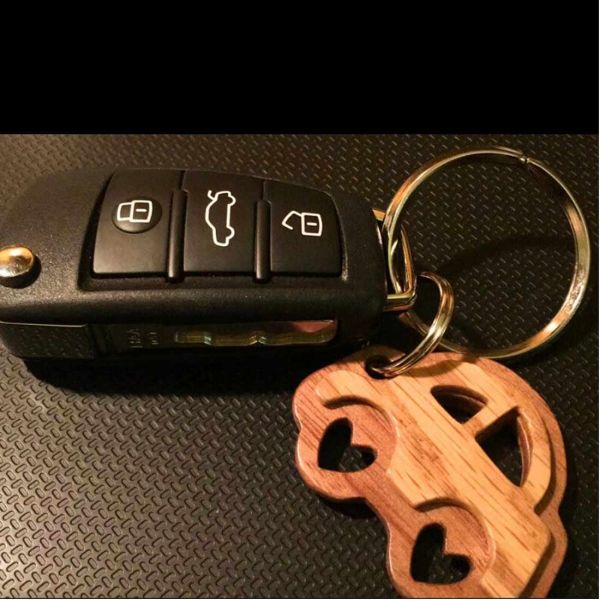 BEETLE (KEY CHAIN)