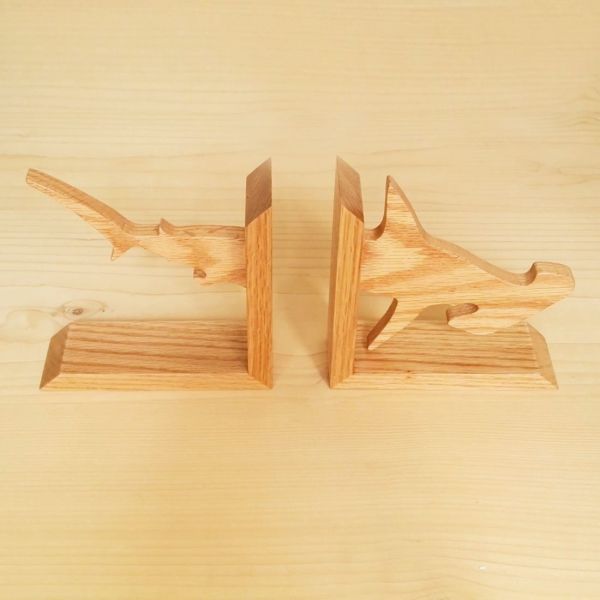 HAMMER SHARK BOOK STAND