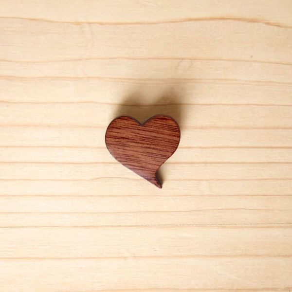 HEART (BROOCH - MAGNET)