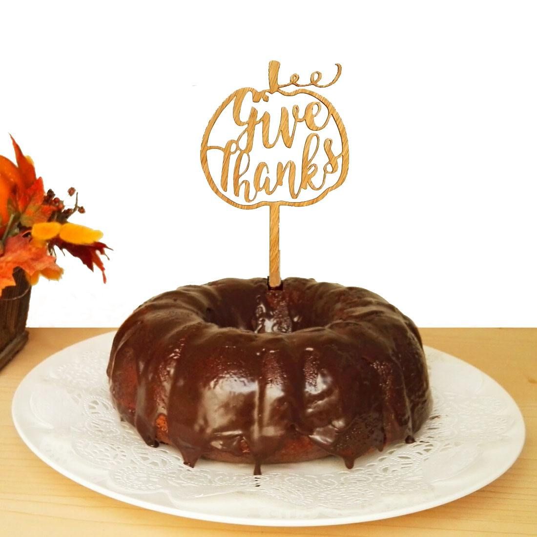 'GIVE THANKS' PUMPKIN CAKE TOPPER