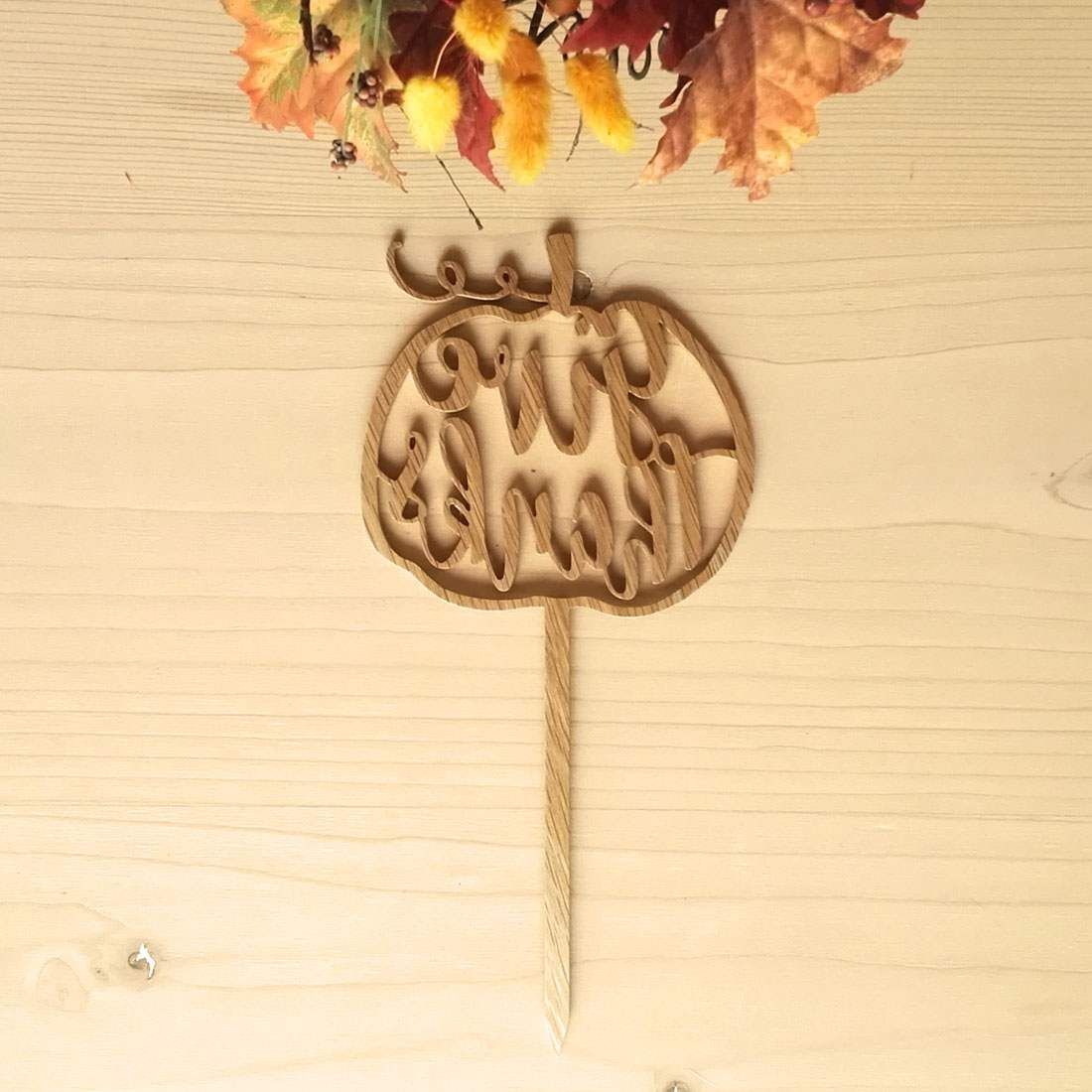 'GIVE THANKS' PUMPKIN CAKE TOPPER