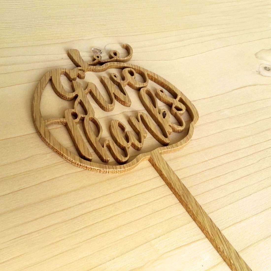 'GIVE THANKS' PUMPKIN CAKE TOPPER