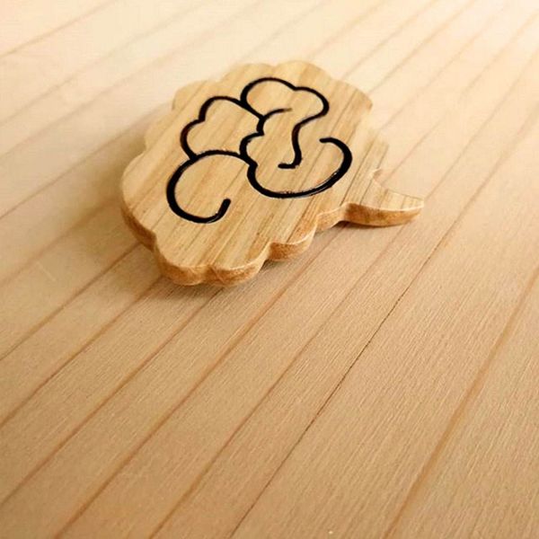 SPEAKING BRAIN (BROOCH - MAGNET)