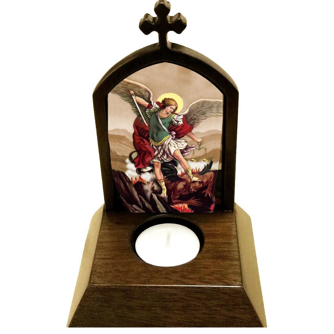 SAINT CANDLE STAND