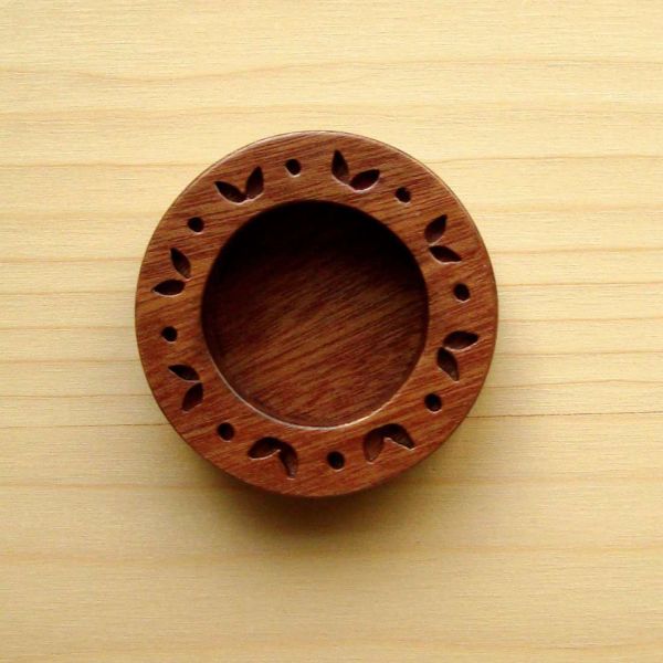 BISCUITS & LACE CANDLE LIGHT – C