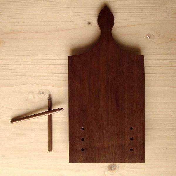 CUTTING BOARD TABLET STAND